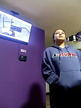 Cute Penelope online show from 18, 9, 2025