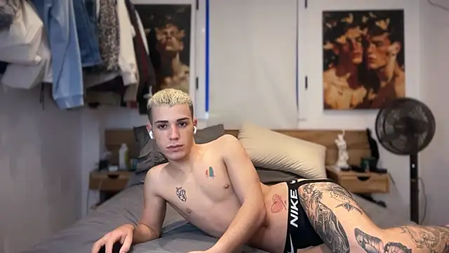 Snapshot of Cristian_Delgado chatting on 2, 3, 2026 Cristian Delgado online show from 2, 3, 2026