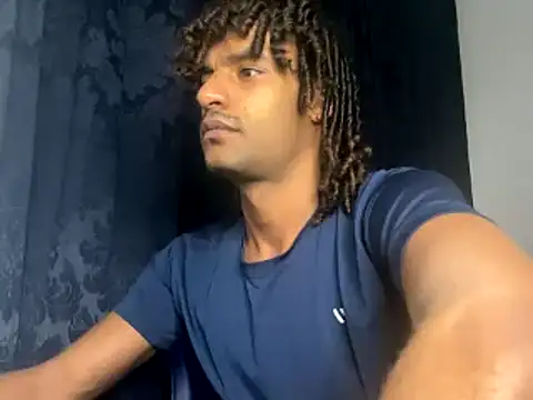 Snapshot of gerson173Hugo chatting on 12, 12, 2024 gerson173Hugo online show from 12, 12, 2024