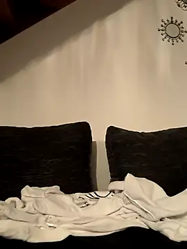 LadySaraah34 online show from 13, 11, 2025