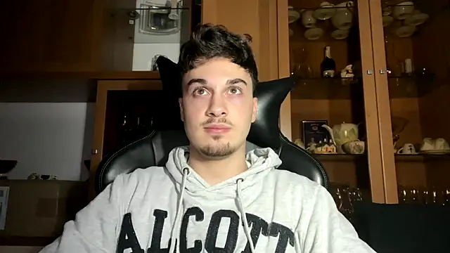 Hank 04 online show from 2, 12, 2024