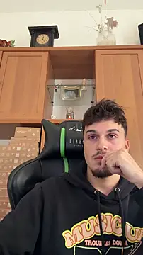 Hank 04 online show from 14, 10, 2025