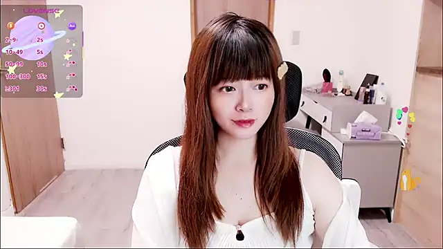 Snapshot of a0513 chatting on 22, 9, 2025 a0513 online show from 22, 9, 2025