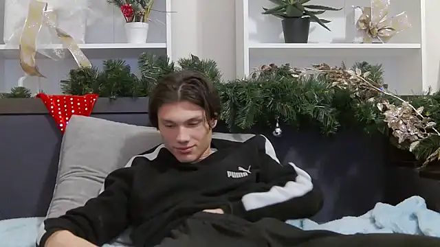 CalvinCay online show from 30, 12, 2024