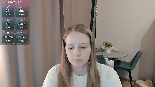 Snapshot of Alyaley chatting on 12, 7, 2026 Alyaley online show from 12, 7, 2026