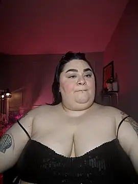 tiffany laurens online show from 17, 4, 2026