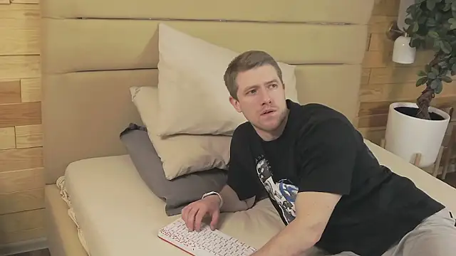 EthanPinkman online show from 16, 11, 2025