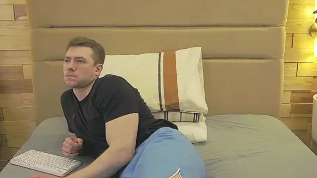 EthanPinkman online show from 20, 2, 2026