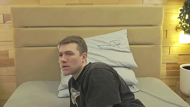 EthanPinkman online show from 1, 3, 2026