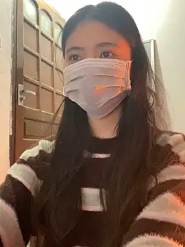 Snapshot of -hanime- chatting on 7, 12, 2024 -hanime- online show from 7, 12, 2024