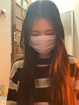 Snapshot of -hanime- chatting on 9, 12, 2024 -hanime- online show from 9, 12, 2024