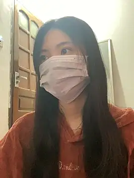 Snapshot of -hanime- chatting on 10, 12, 2024 -hanime- online show from 10, 12, 2024