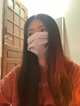 Snapshot of -hanime- chatting on 10, 12, 2024 -hanime- online show from 10, 12, 2024