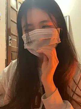 Snapshot of -hanime- chatting on 19, 12, 2024 -hanime- online show from 19, 12, 2024