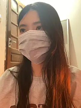 Snapshot of -hanime- chatting on 20, 12, 2024 -hanime- online show from 20, 12, 2024