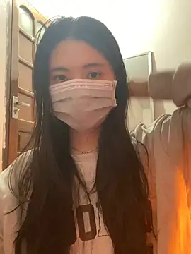 Snapshot of -hanime- chatting on 23, 12, 2024 -hanime- online show from 23, 12, 2024