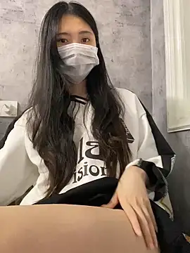 Snapshot of -hanime- chatting on 26, 12, 2024 -hanime- online show from 26, 12, 2024