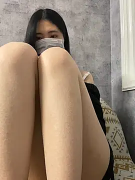 Snapshot of -hanime- chatting on 27, 12, 2024 -hanime- online show from 27, 12, 2024