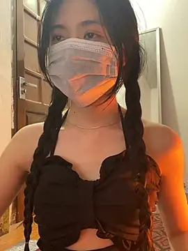 Snapshot of -hanime- chatting on 15, 1, 2025 -hanime- online show from 15, 1, 2025