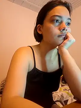 littlemelii online show from 15, 12, 2025