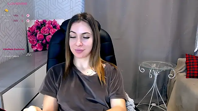 Naughty  Megan online show from 15, 2, 2025