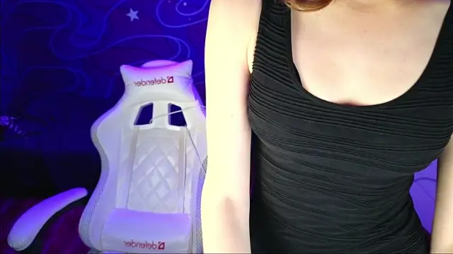 Snapshot of Goddessasty chatting on 10, 9, 2025 Goddessasty online show from 10, 9, 2025