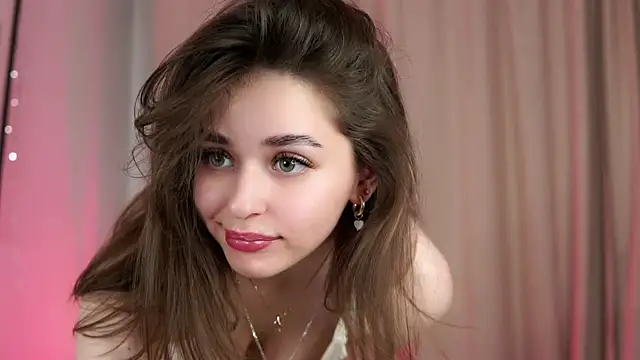 EstherMitchel online show from 28, 1, 2025
