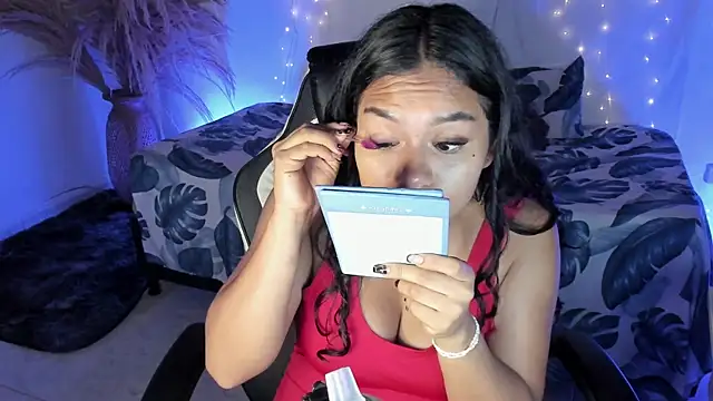 Riana Kean online show from 17, 4, 2026