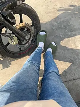 Cum on your tityyy online show from 12, 1, 2026