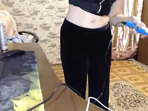 Snapshot of _Kitti_ chatting on 7, 12, 2024 Kitti online show from 7, 12, 2024