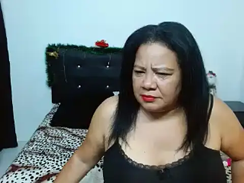 Snapshot of Shanttal0272 chatting on 19, 12, 2024 Shanttal0272 online show from 19, 12, 2024