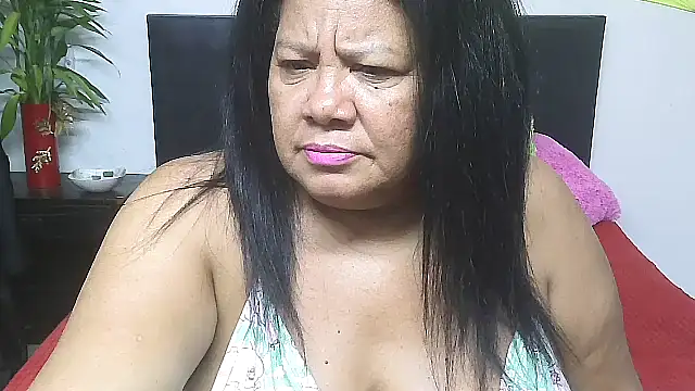 Snapshot of Shanttal0272 chatting on 25, 5, 2026 Shanttal0272 online show from 25, 5, 2026