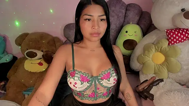 Snapshot of Pocahontascute_33 chatting on 7, 2, 2026 Pocahontascute 33 online show from 7, 2, 2026