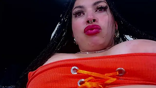 Snapshot of Cocoo_Nuth chatting on 21, 1, 2025 Cocoo Nuth online show from 21, 1, 2025