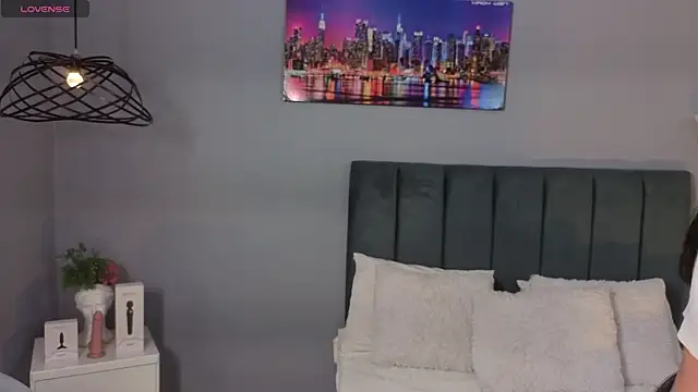 Alli cooper online show from 15, 4, 2026