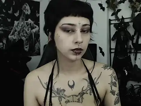 Snapshot of n0sferatus__ chatting on 26, 6, 2026 n0sferatus online show from 26, 6, 2026
