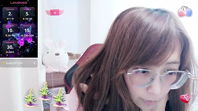 aFanny online show from 13, 3, 2025