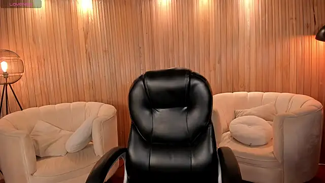 AmberLewis  online show from 21, 9, 2025