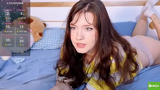 HanahCute online show from 17, 11, 2025