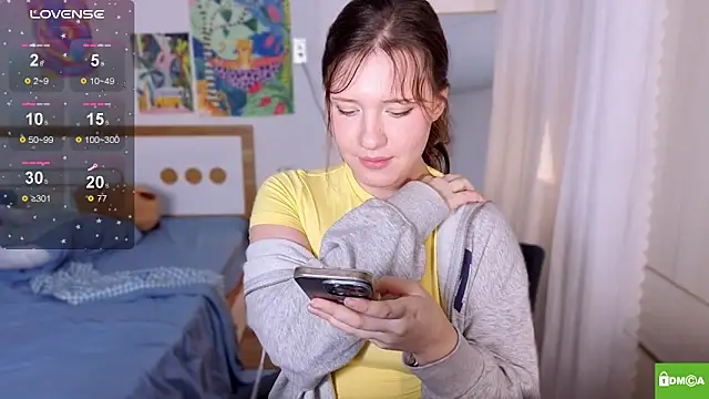 HanahCute online show from 23, 11, 2025