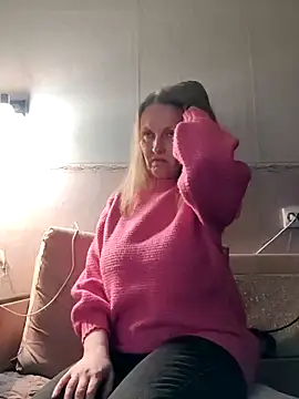 Evelina cute online show from 1, 2, 2025