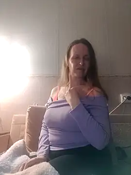 Evelina cute online show from 2, 2, 2025