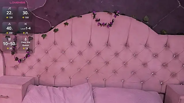 Snapshot of AmberGreyy_ chatting on 20, 4, 2026 AmberGreyy online show from 20, 4, 2026