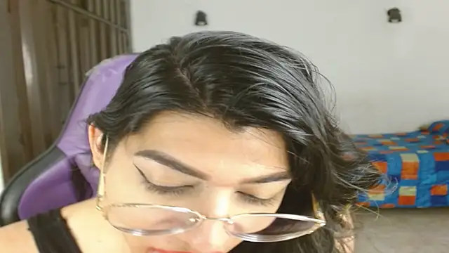 engielphoenis14 online show from 11, 10, 2025