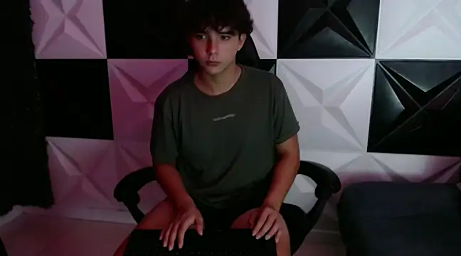 Dani cumboy online show from 18, 1, 2025