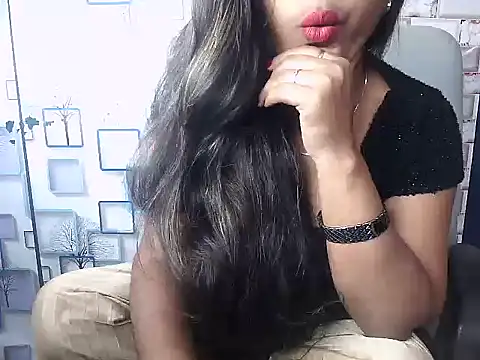 Snapshot of Hot_Naina- chatting on 3, 12, 2024 Hot Naina- online show from 3, 12, 2024