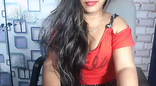 Snapshot of Hot_Naina- chatting on 6, 12, 2024 Hot Naina- online show from 6, 12, 2024