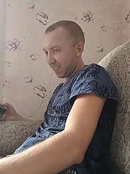 MityaXLoves online show from 8, 4, 2026