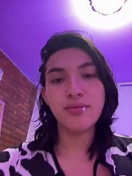 TomLondon  online show from 22, 3, 2025