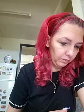 Snapshot of Evadesirex46 chatting on 27, 5, 2026 Evadesirex46 online show from 27, 5, 2026